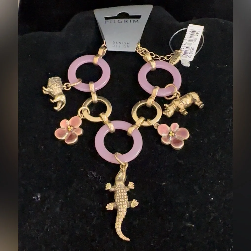 NWT Pilgrim bracelet‎ with gorgeous charms. - Picture 2 of 7